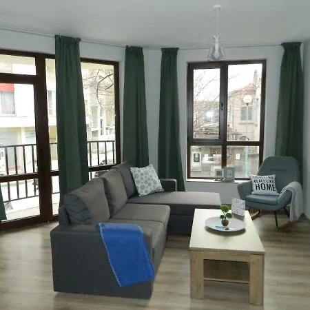 Apartment Avlina Center *